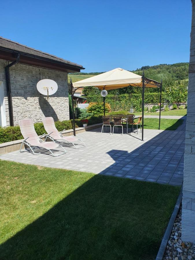 הוסטופצ'ה Apartman Kurdejov מראה חיצוני תמונה